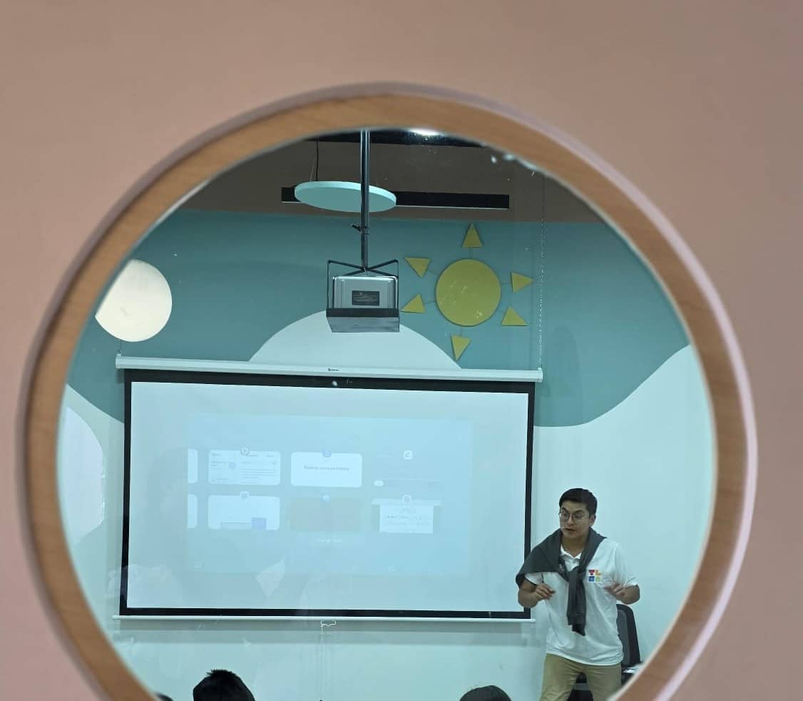 Una clase en las instalaciones de The Learning Spot